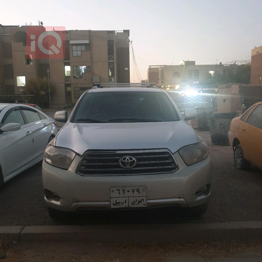 تۆیۆتا هایلاندەر